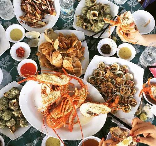 越南人吃国产食物视频